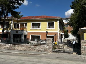 Neşet Ertaş Kültür ve Sanat Evi Ziyarete Açıldı